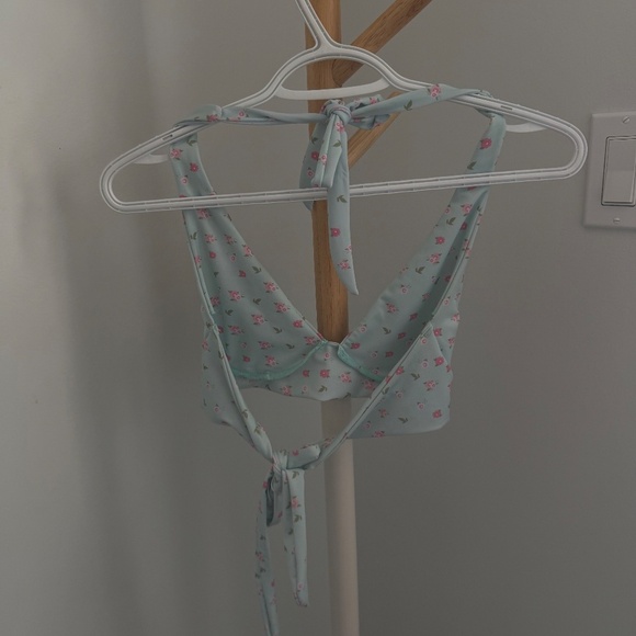 Hoaka Swimwear Triangle Bikini Top | Size M - Picture 3 of 5